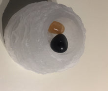 Load image into Gallery viewer, Selenite Crystal Tower